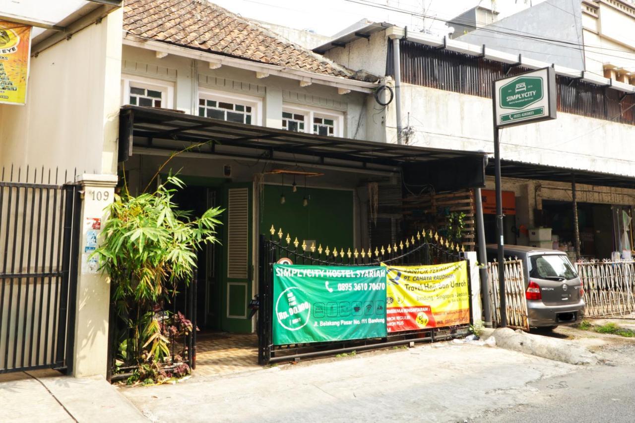 Simplycity Hostel Syariah Bandung Exteriör bild